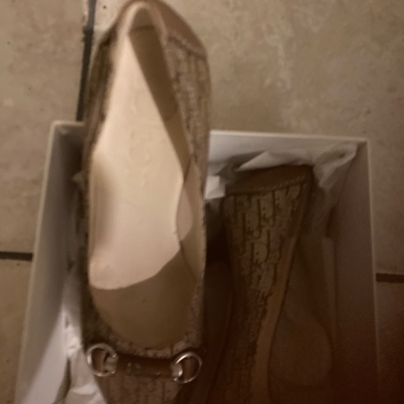 Christian do your high heels in the box never worn - Picture 3 of 7